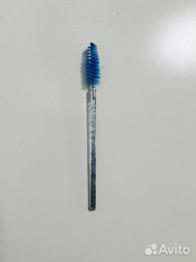 Щёточка для ресниц и бровей. Обмен