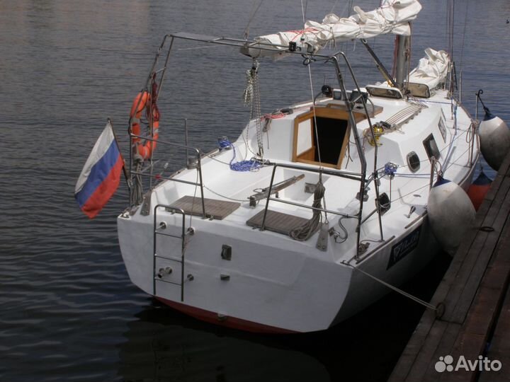 Парусная яхта 9,5 метров