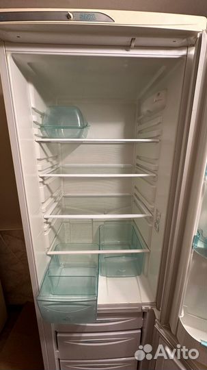 Холодильник Stinol бу