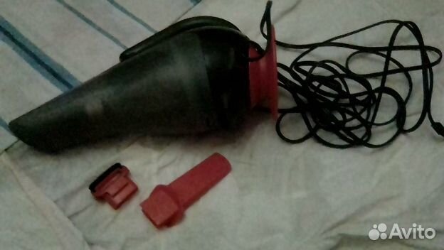 Автомобильный пылесос