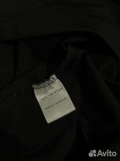 Майка на тонких бретелях All we need