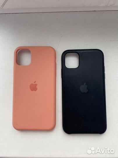 Чехол на iPhone 11