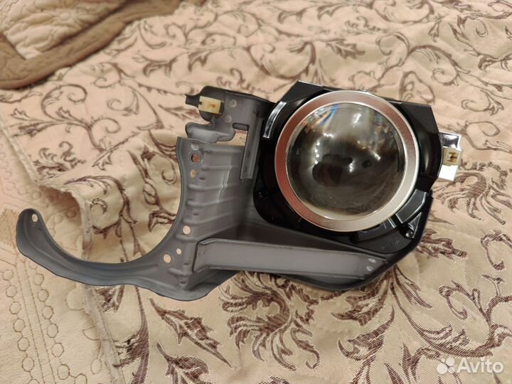 Линзы для Rav4 2014 XA 40