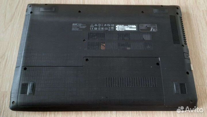 Игровой ноутбук Acer TravelMate