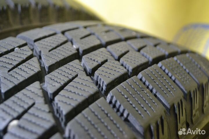 Bridgestone Ice Partner 165/70 R14