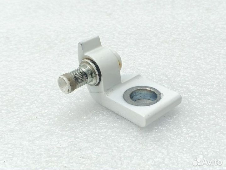 Петля двери задняя правая Audi A6 C7 1.8 CYG 2018