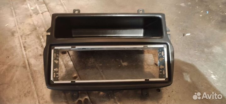 Рамка для 1 din магнитолы лада vesta