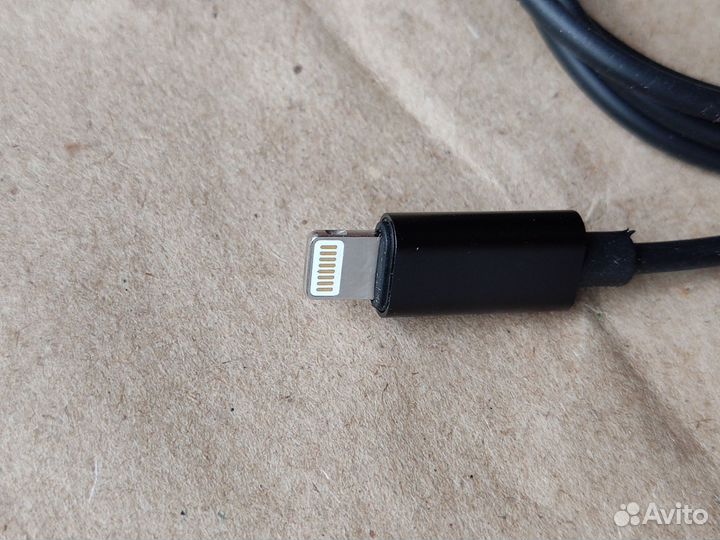 Переходник lightning - 3.5 jack aux