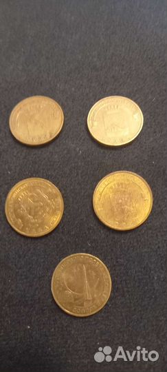 Юбилейные монеты