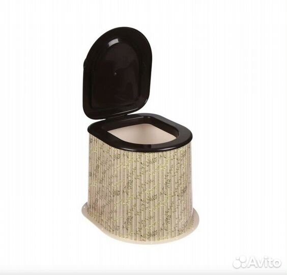 Унитаз для дачи из прочного пластика 