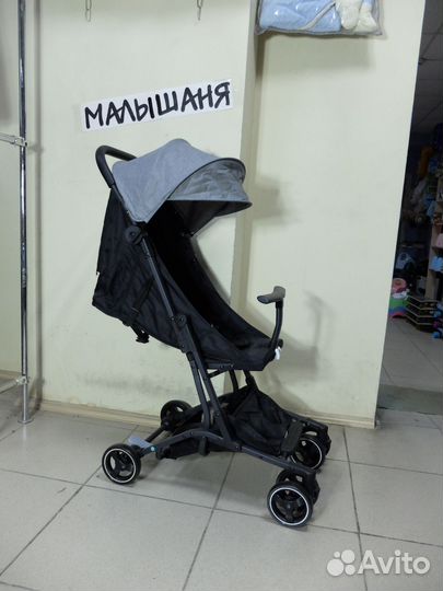 Коляска для путешествий