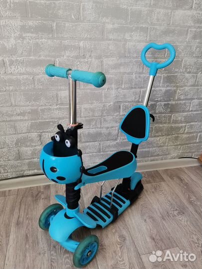 Продам детский самокат