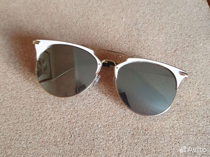 Солнцезащитные очки женские