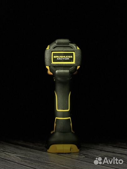 Гайковерт DeWalt DCF894 азия