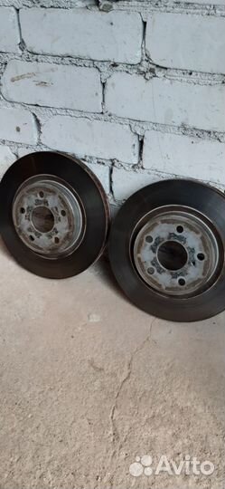 Тормозные диски Тойота Камри 70