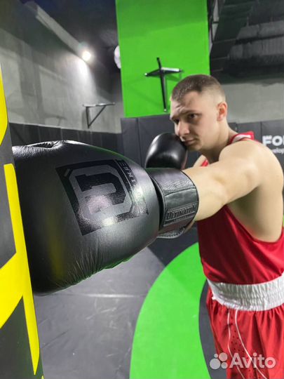 Боксерские перчатки ultimatum boxing