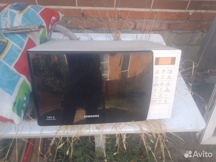 Микроволновая печь Samsung на запчасти