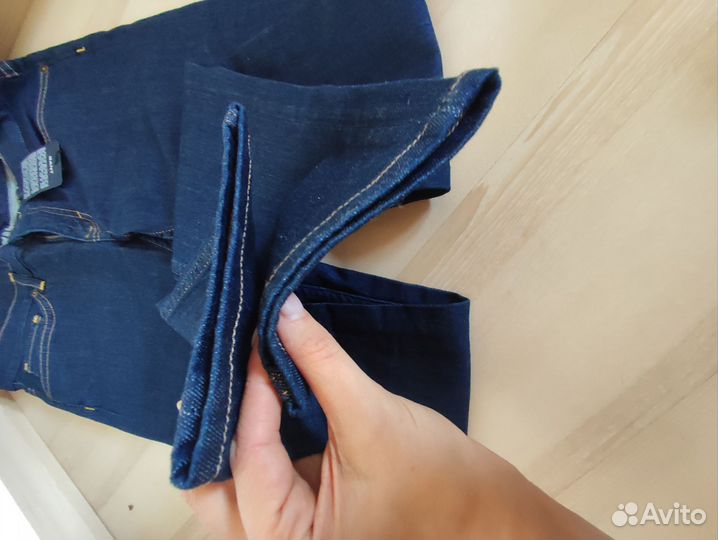 Джинсы Gant 27