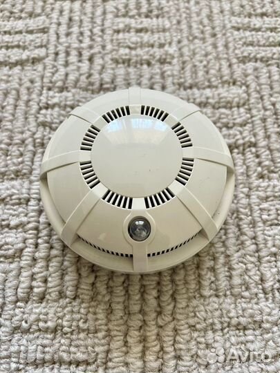 Пожарный извещатель дымовой