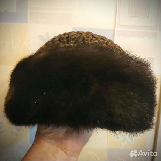 Шляпа женская, меховая. 56 р
