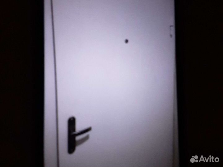 Дверь б/у, от застройщика (левая, правая) 2 шт