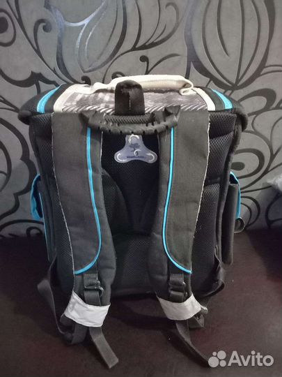 Школьный рюкзак