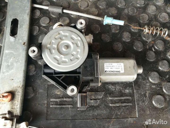 Стеклоподъёмник Форд Маверик