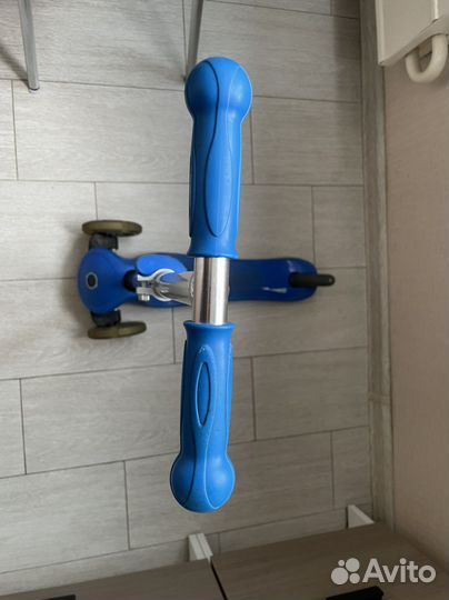 Самокат Globber трехколёсный