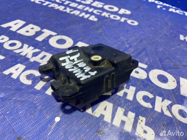 Моторчик заслонок отопителя Nissan Teana J31 седан