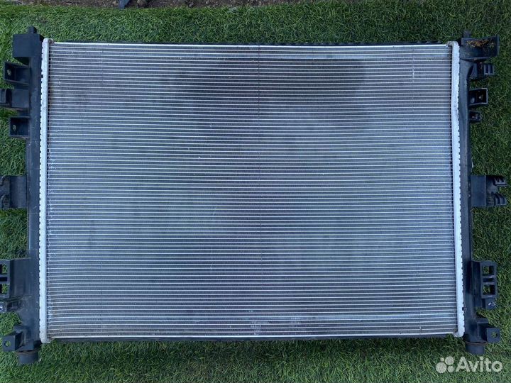Радиатор охлаждения двигателя Haval F7 универсал
