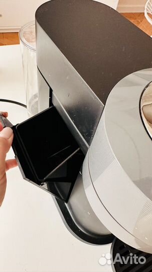 Кофеварка капсульная nespresso delonghi