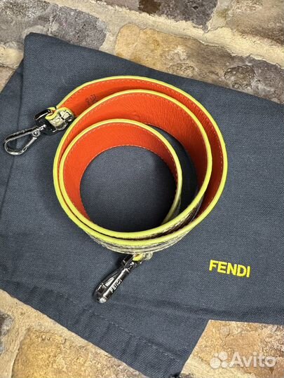 Ремень для сумки fendi