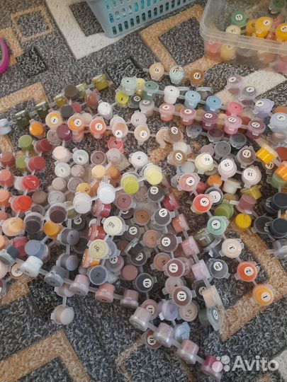 Краски акриловые