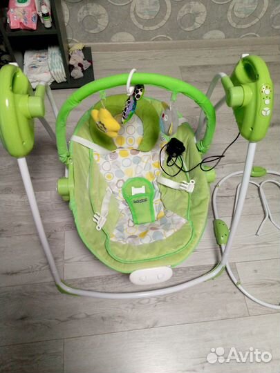 Детская качеля шезлонг