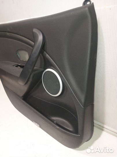 Обшивка двери передняя левая Рено Меган 3