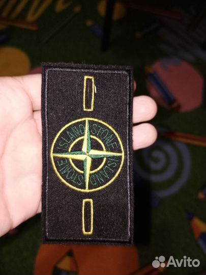 Патч stone island