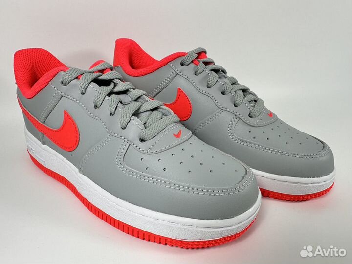 Детские кроссовки Nike Air Force 1 Low 32-33.5 eu