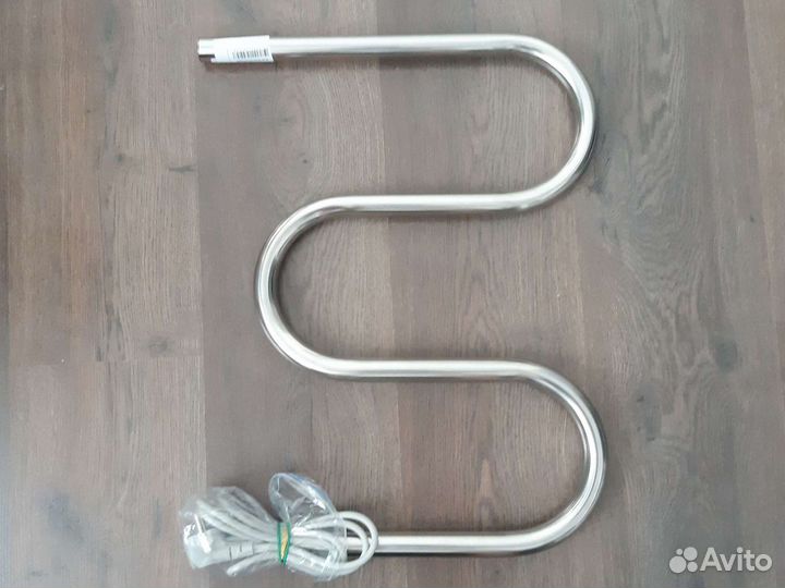 Полотенцесушитель электрический новый