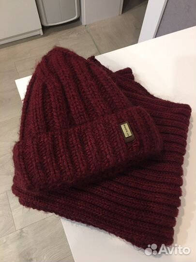 Комплект шапка и снуд женский