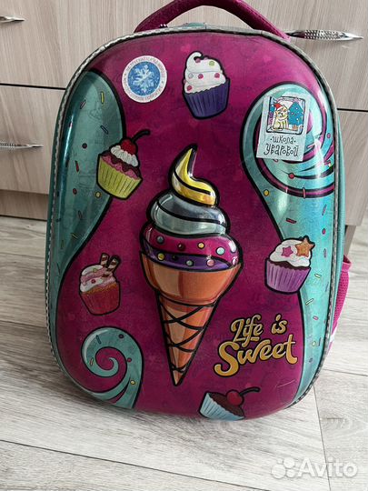 Школьный рюкзак