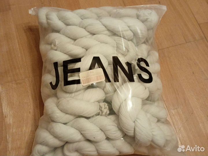 Защитный бампер для детской кроватки