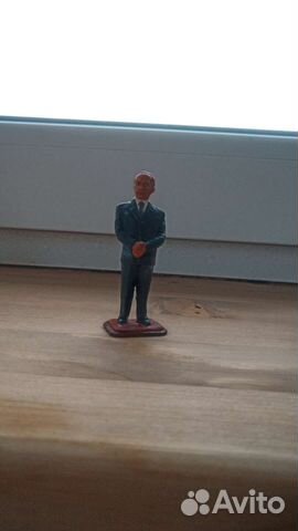 Статуэтка Путина