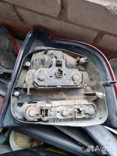 Фонари задние