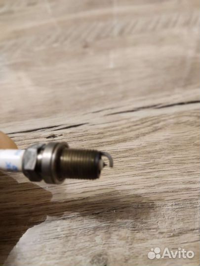 Свечи зажигания иридиевая ngk