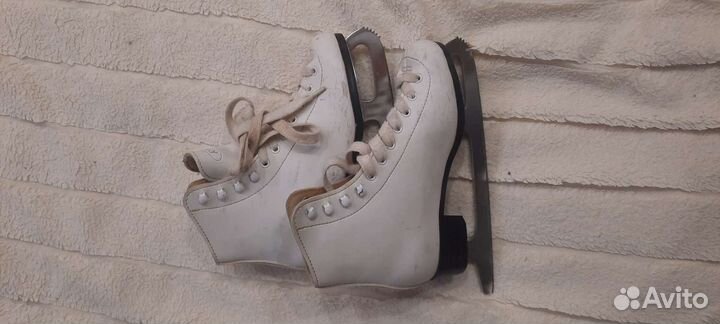 Коньки на лёд