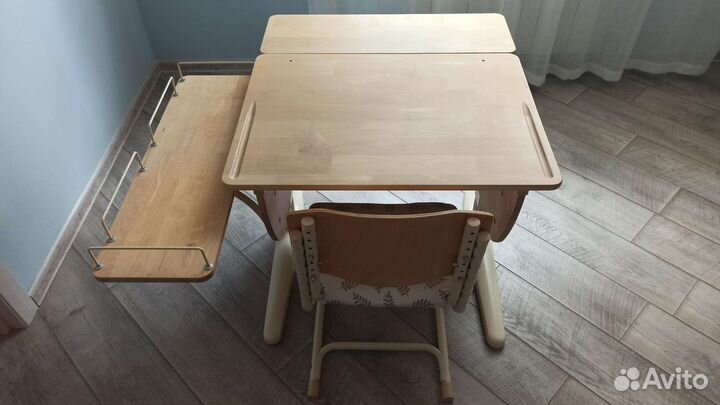 Растущая парта и стул Дэми массив березы