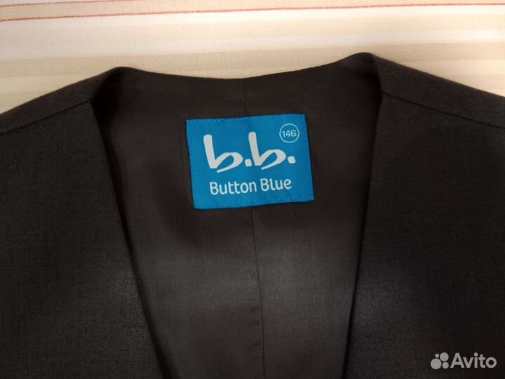 Новый жилет Button Blue для мальчика