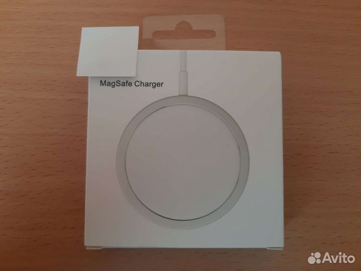 Зарядное устройство для iPhone