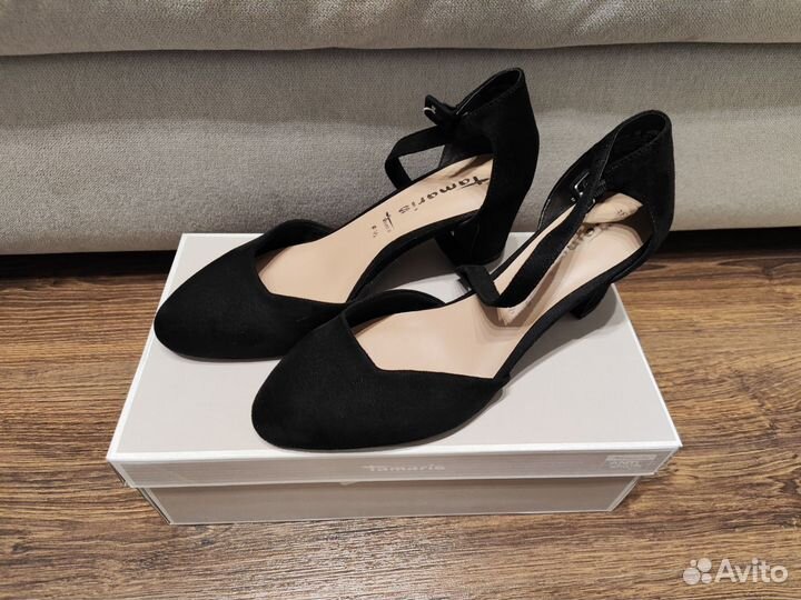 Туфли Tamaris 38 размер