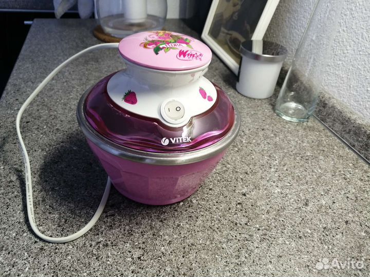 Мороженица Vitek 